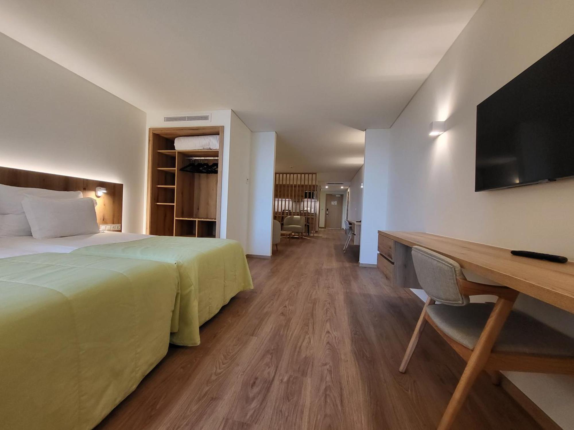 Hotel Royal Orchid كانيكو المظهر الخارجي الصورة